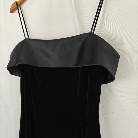 Alex Evenings Vintage Black Velvet Satin Flap Maxi Evening Gown Size 8 - Picture 5 of 11